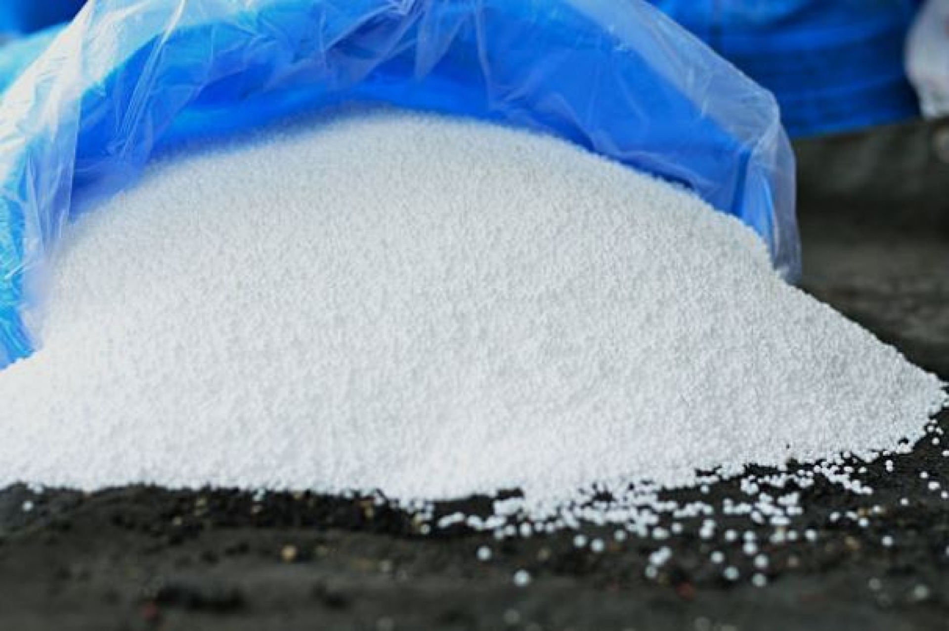 UREA 